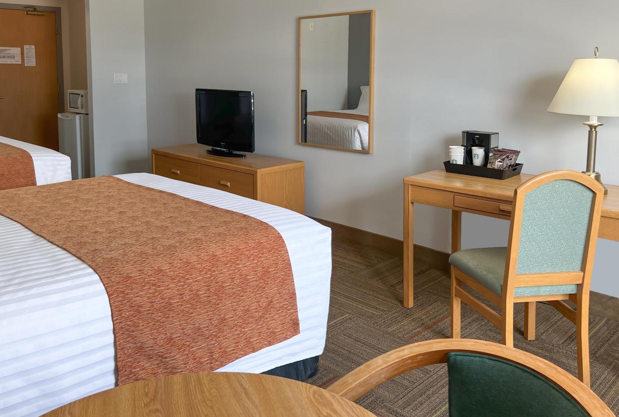 Econolodge Inn&Suites Hinton Esterno foto