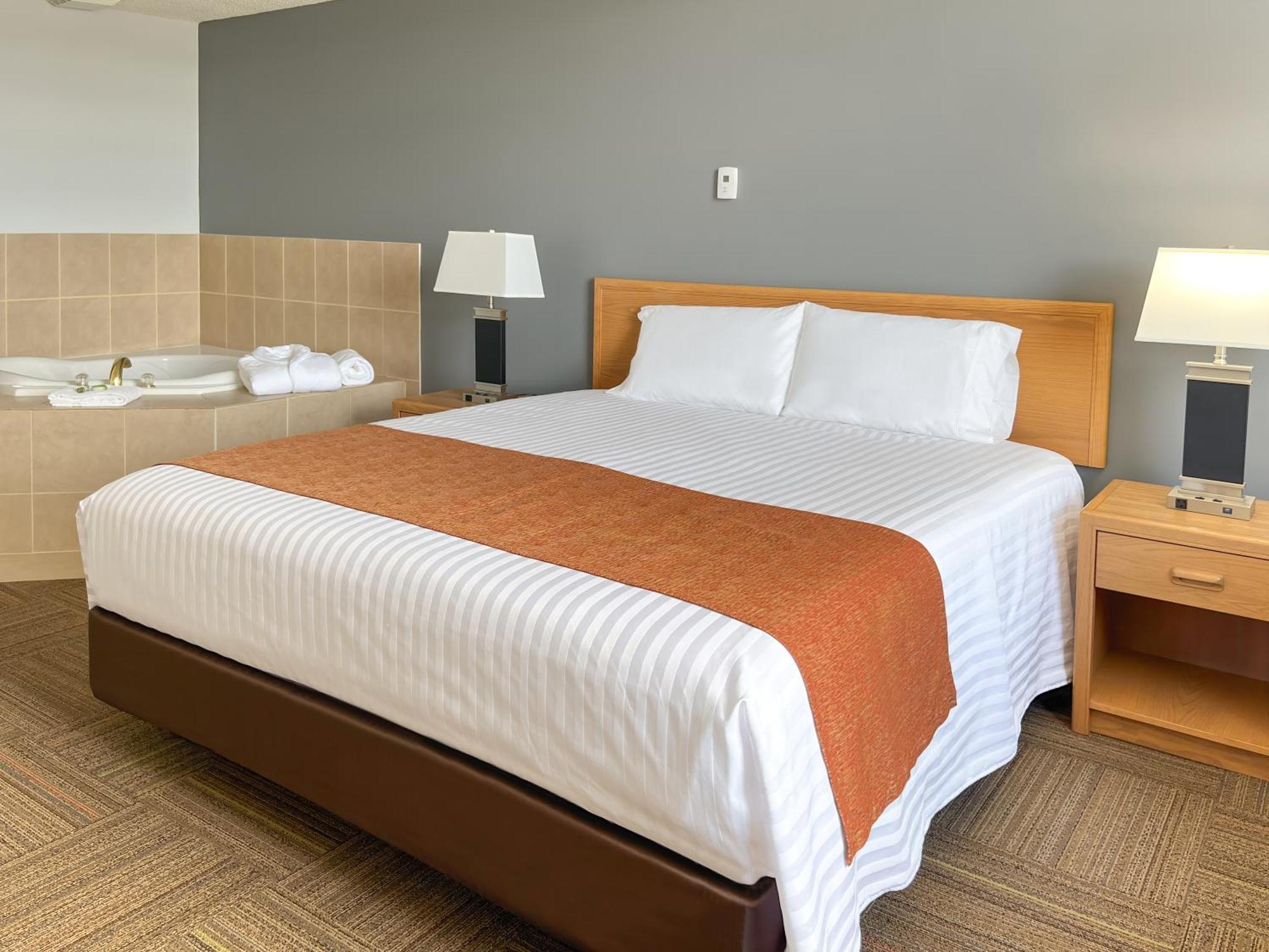 Econolodge Inn&Suites Hinton Esterno foto