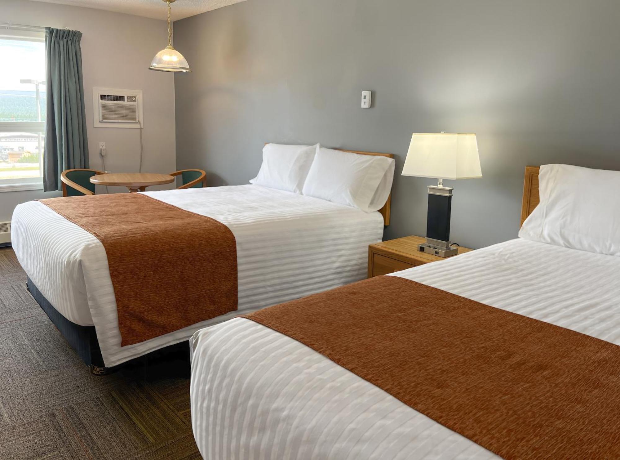 Econolodge Inn&Suites Hinton Esterno foto